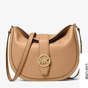 Gabby large Shoulder bag by Michael Kors in Tan. Purse only